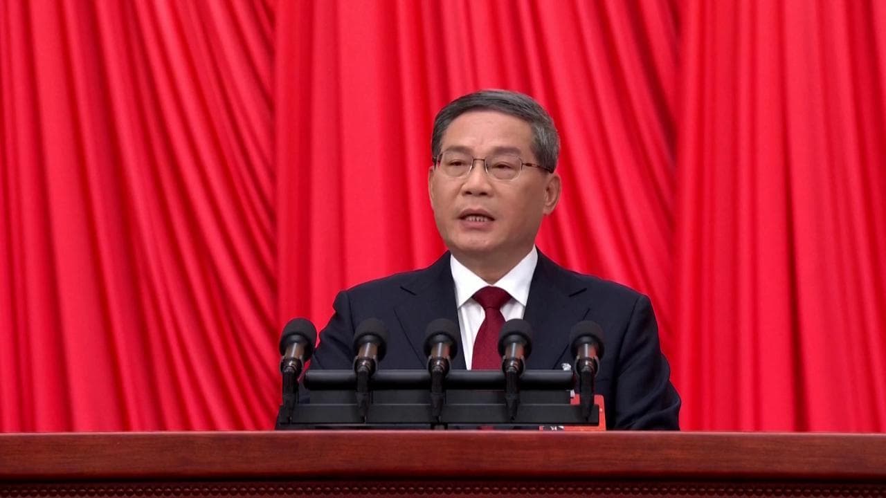 Cina, il premier Li Qiang annuncia gli obiettivi: "Crescita economica del 5%"