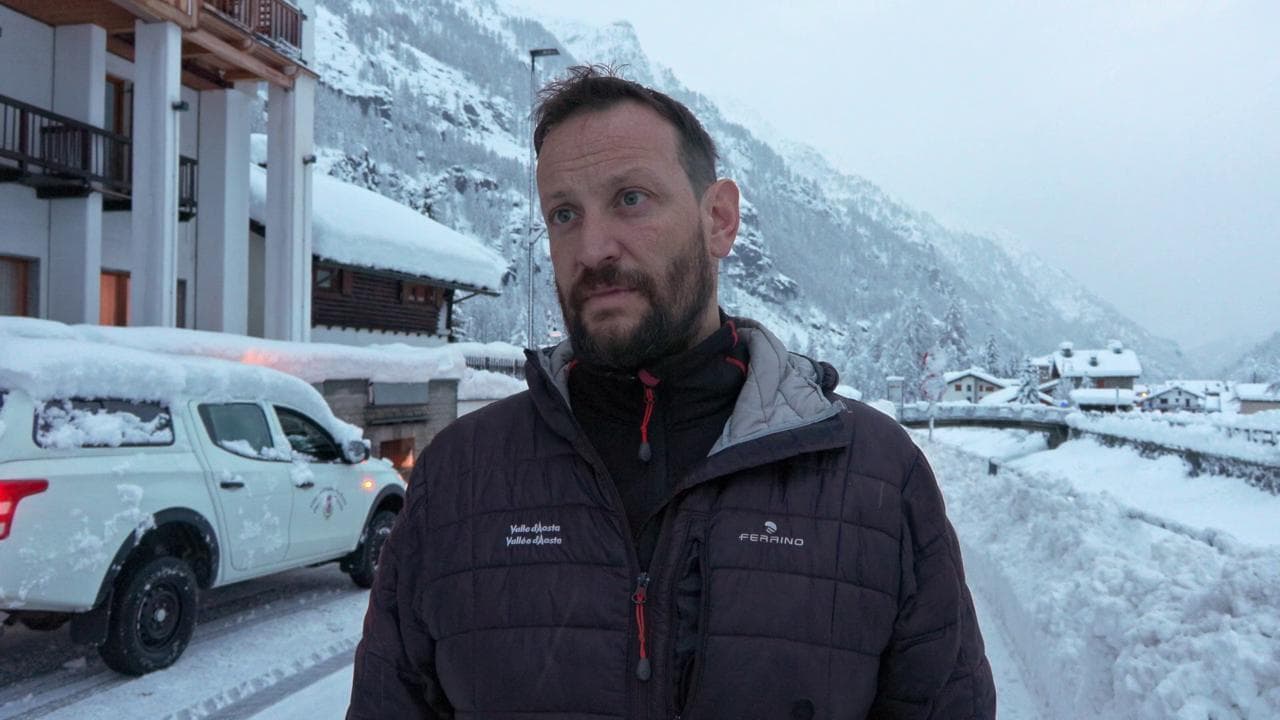 Gressoney, il Sindaco: "Isolate oltre 2.500 persone, ma non è la prima volta che succede""