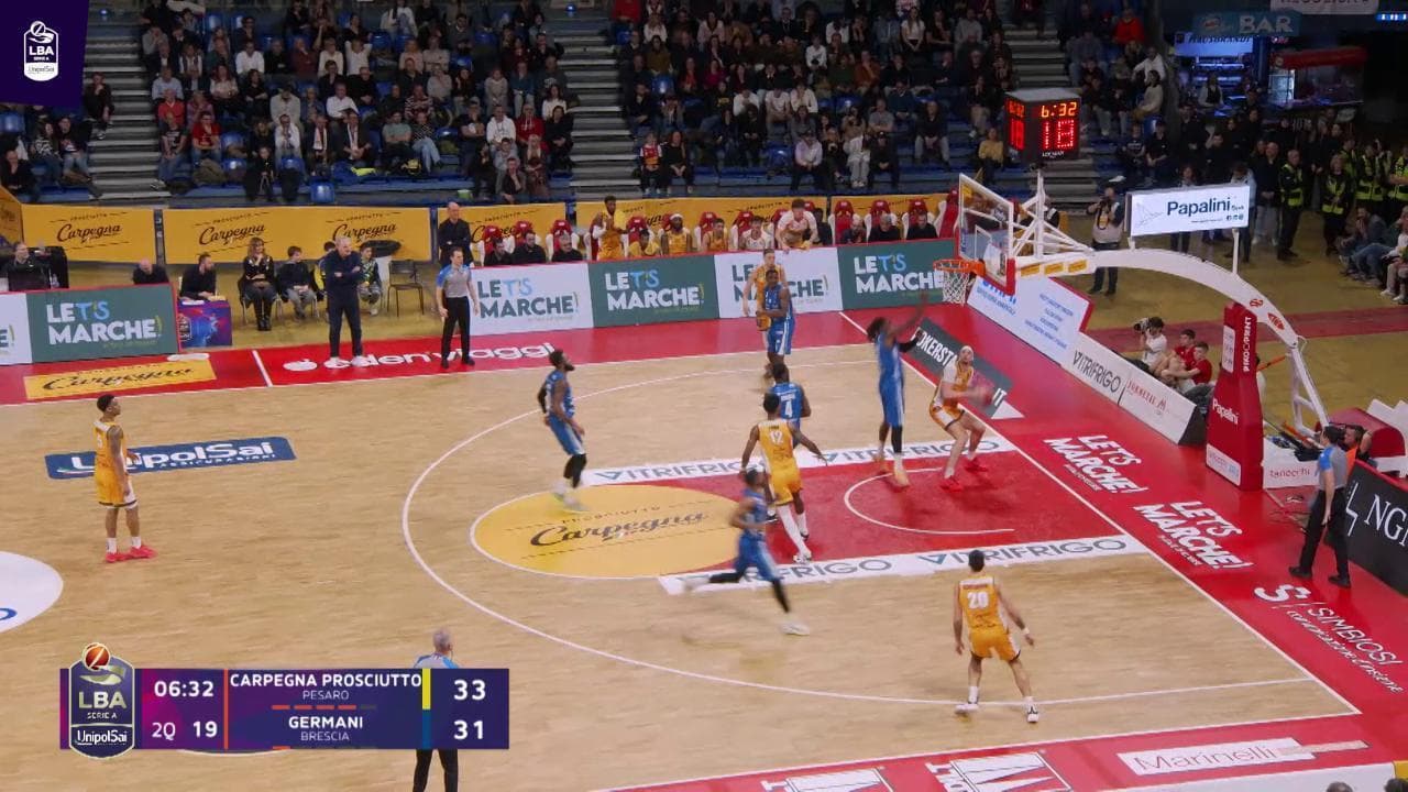 Basket serie A, gli highlights di Carpegna Prosciutto Pesaro - Germani Brescia