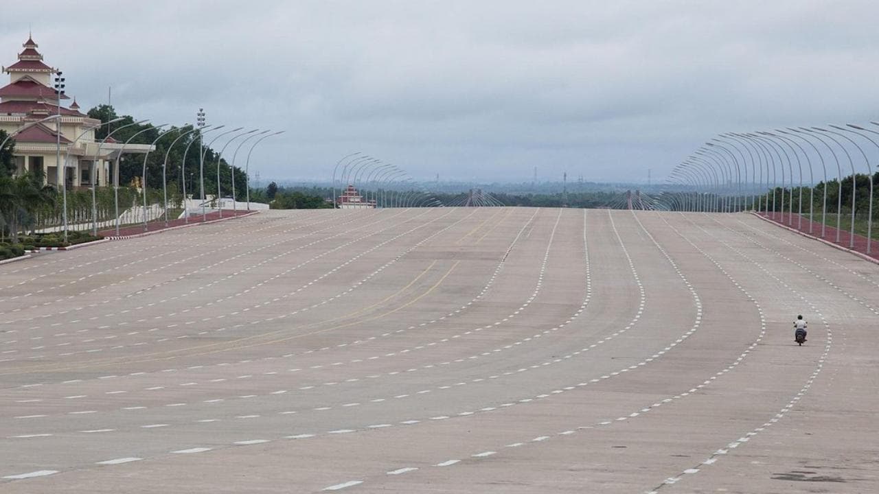 Dalle autostrade agli aeroporti, i megaprogetti più inutili e costosi al mondo