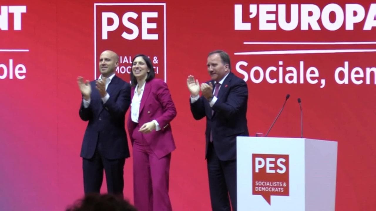 Europee, chiuso il congresso del PSE: Schmit, Schulz e Schlein cantano "Bella ciao"