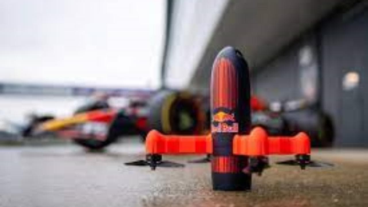 Il drone va veloce come Verstappen, l'ultimo prodigio tecnologico della Red Bull