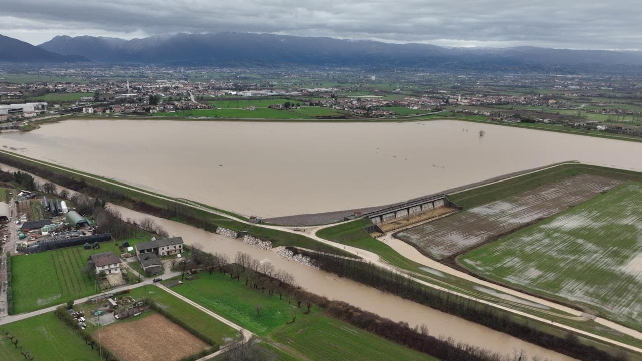 Il bacino di laminazione che ha salvato Vicenza dall'alluvione: le immagini aeree