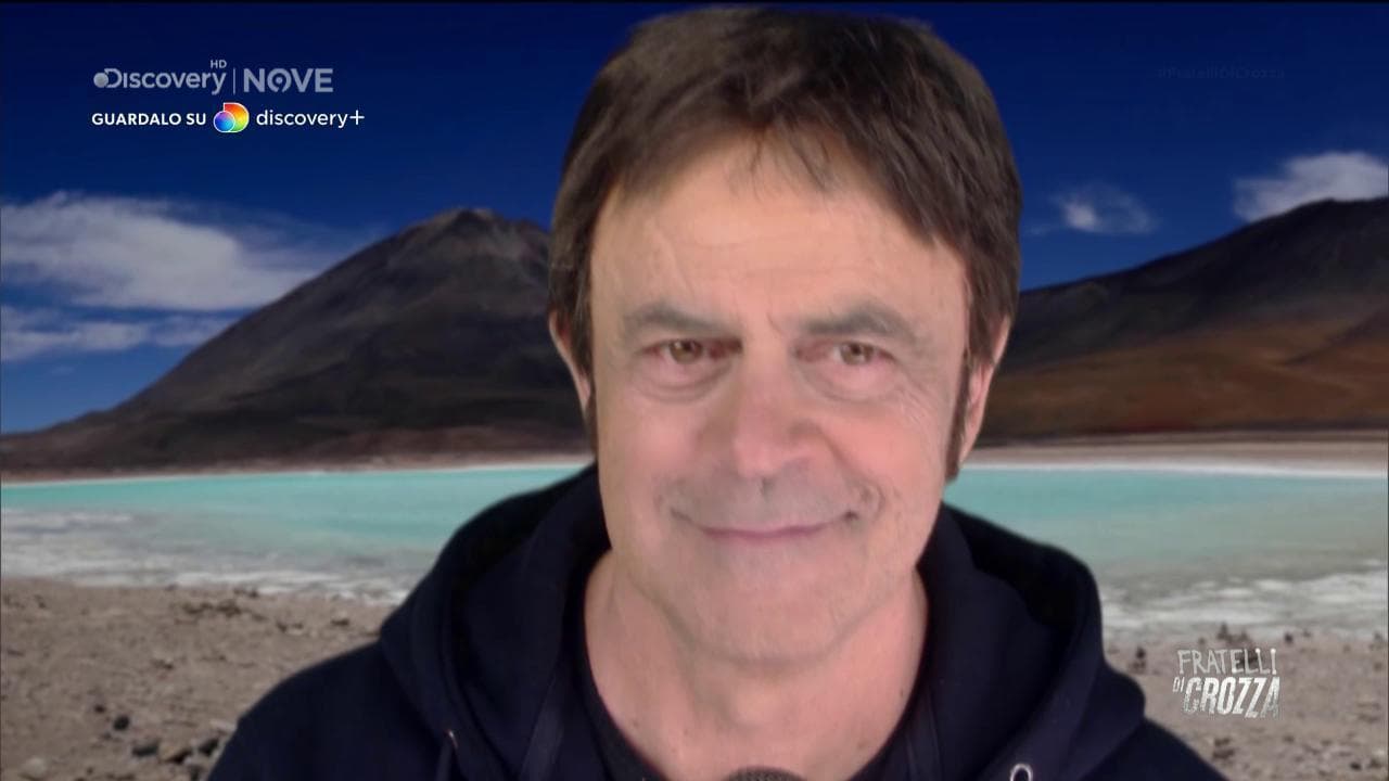 Crozza è Di Battista: "Fondo un partito e ai miei comizi ci sono 23 persone: forse apro un bar"