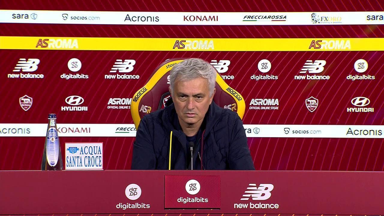 Mourinho: "Mihajlovic è un esempio con la sua forza e il suo coraggio"
