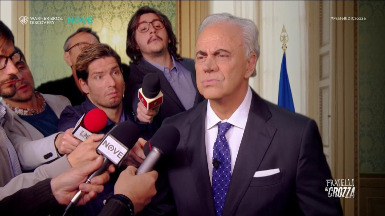 Identificazioni, il "ministro" Crozza-Piantedosi: "Che male c'è? Generano una sana paura..."