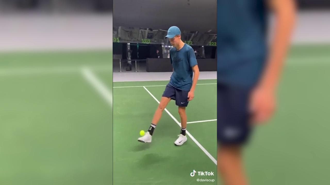 Tennis, quando lo stile non dipende dalla racchetta: Sinner fuoriclasse anche con i piedi