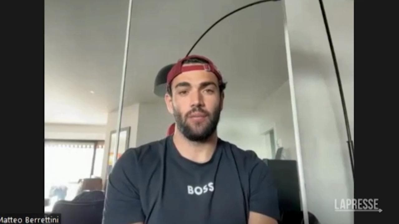 Matteo Berrettini: "Ho superato un momento difficile: a breve tornerò in campo"