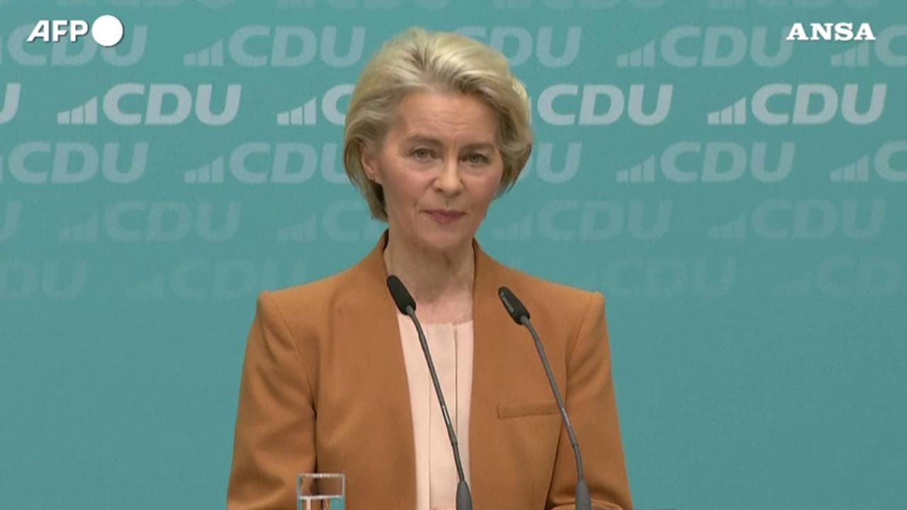 Europee, l'annuncio di von der Leyen: "Mi candido per un secondo mandato"