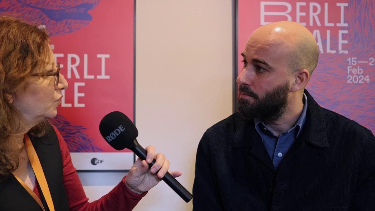 Carlo Sironi alla Berlinale con 'La mia estate con Irene', due adolescenti guarite dal cancro su un'isola piena di sole, amicizia, amore
