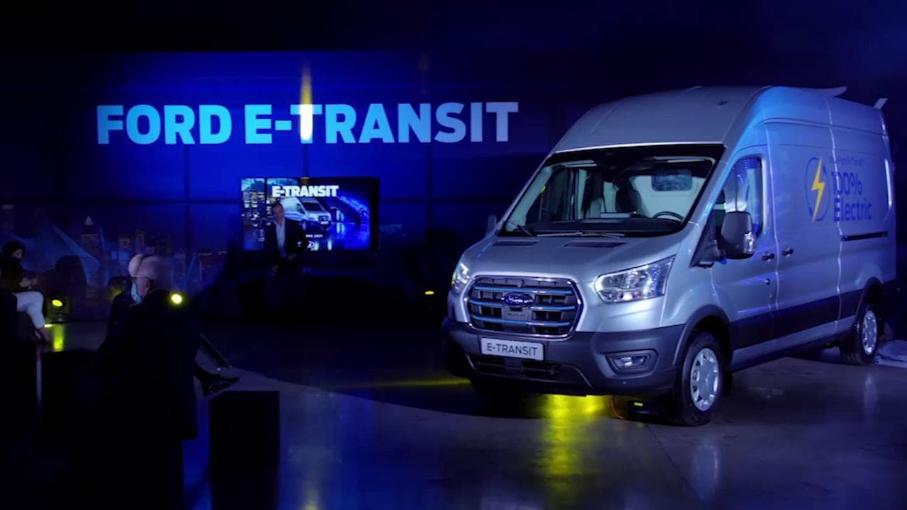 Ford, il furgone più venduto diventa elettrico