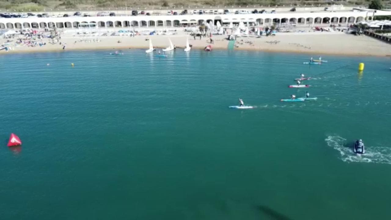 Up e Paddleboard, lo show sull'acqua