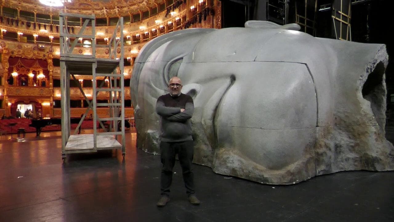 'Fidelio' alla Fenice di Venezia, il regista Joan Anton Rechi: "L'opera di Beethoven in una prigione simbolica"