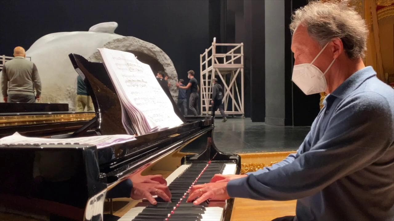 'Fidelio' alla Fenice di Venezia, il direttore Myung-Whun Chung: "La bellezza del teatro ti fa entrare nel sogno"