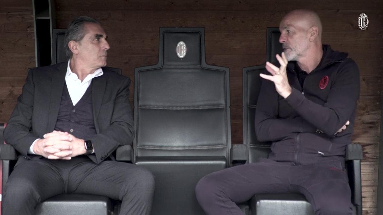 L'allenatore del Milan, Stefano Pioli: "Nel calcio vorrei i time out e il tempo effettivo"