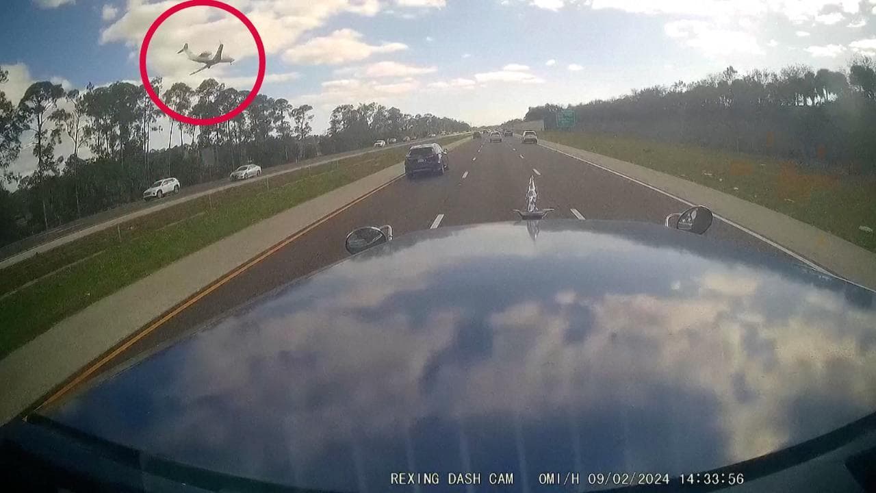 Florida, avaria ai motori di un jet privato: l'aereo precipita sull'autostrada e colpisce un veicolo