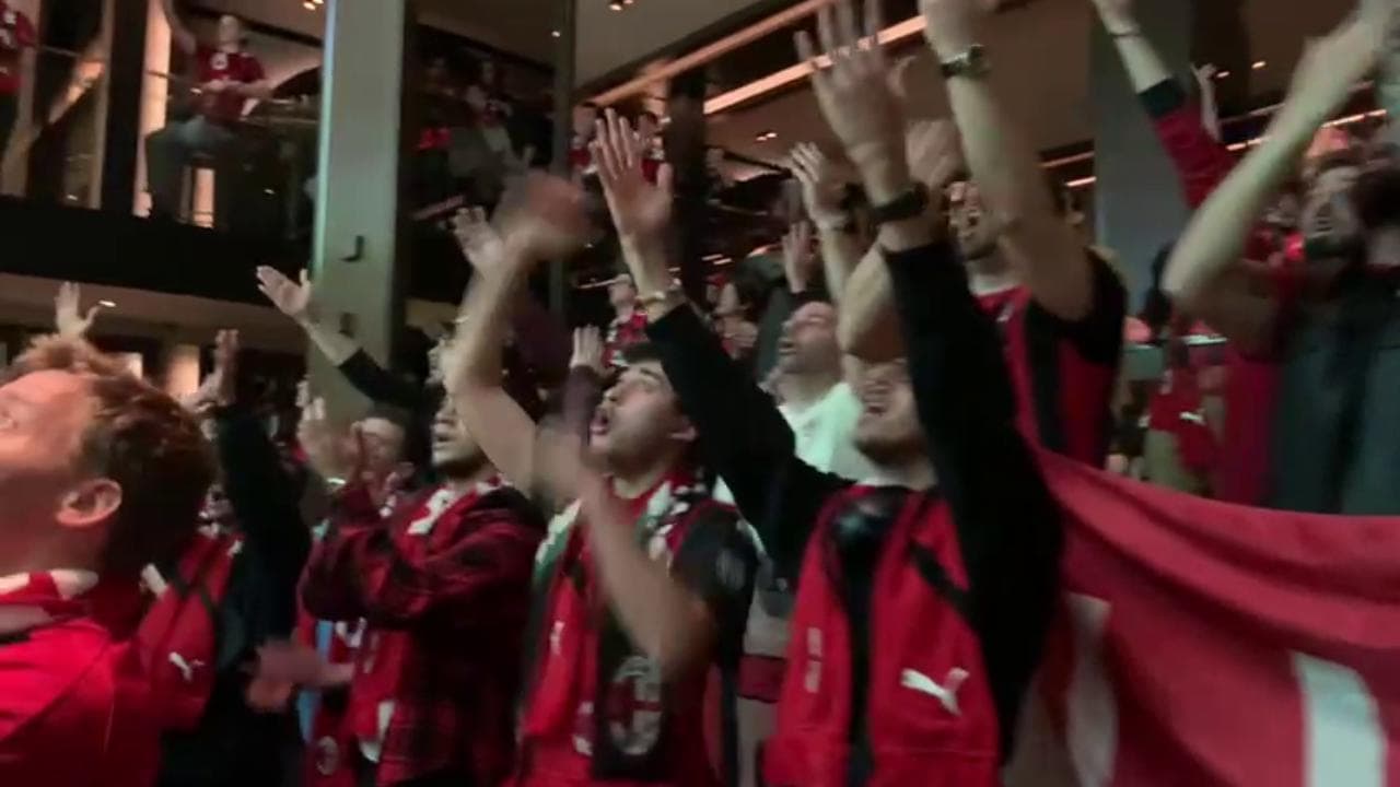 Il derby di Milano a New York: il club di Jay Z si trasforma nella curva rossonera