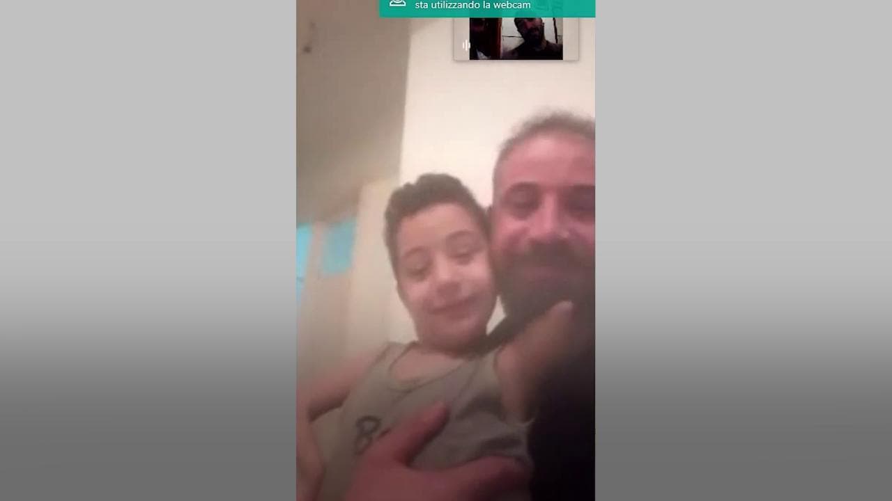 Siria - "Vi racconto il mio Mustafa, che non ha braccia e gambe ma sogna di fare l'inventore"
