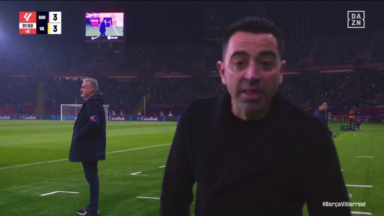 Xavi, tecnico del Barcellona, dopo il rigore revocato urla alla telecamera: "È una vergogna"