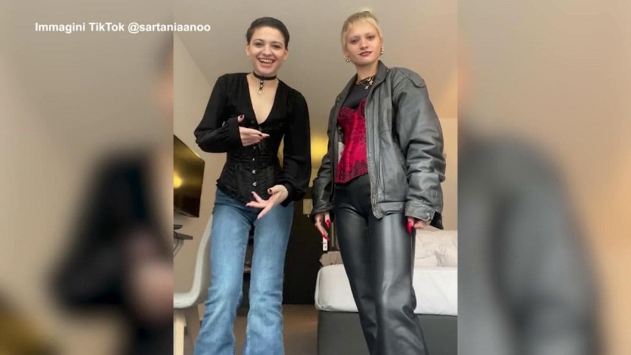 Georgia, due gemelle si ritrovano dopo 19 anni grazie a TikTok: il loro video insieme