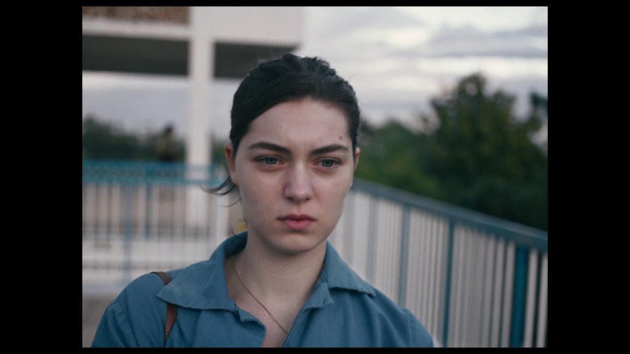 'La scelta di Anne', il film sull'aborto clandestino premiato a Venezia
