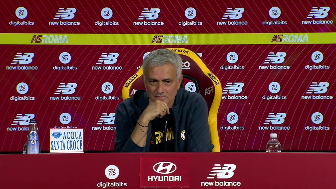 Mourinho: "Ora capisco perché dicono che Roma è una piazza difficile"