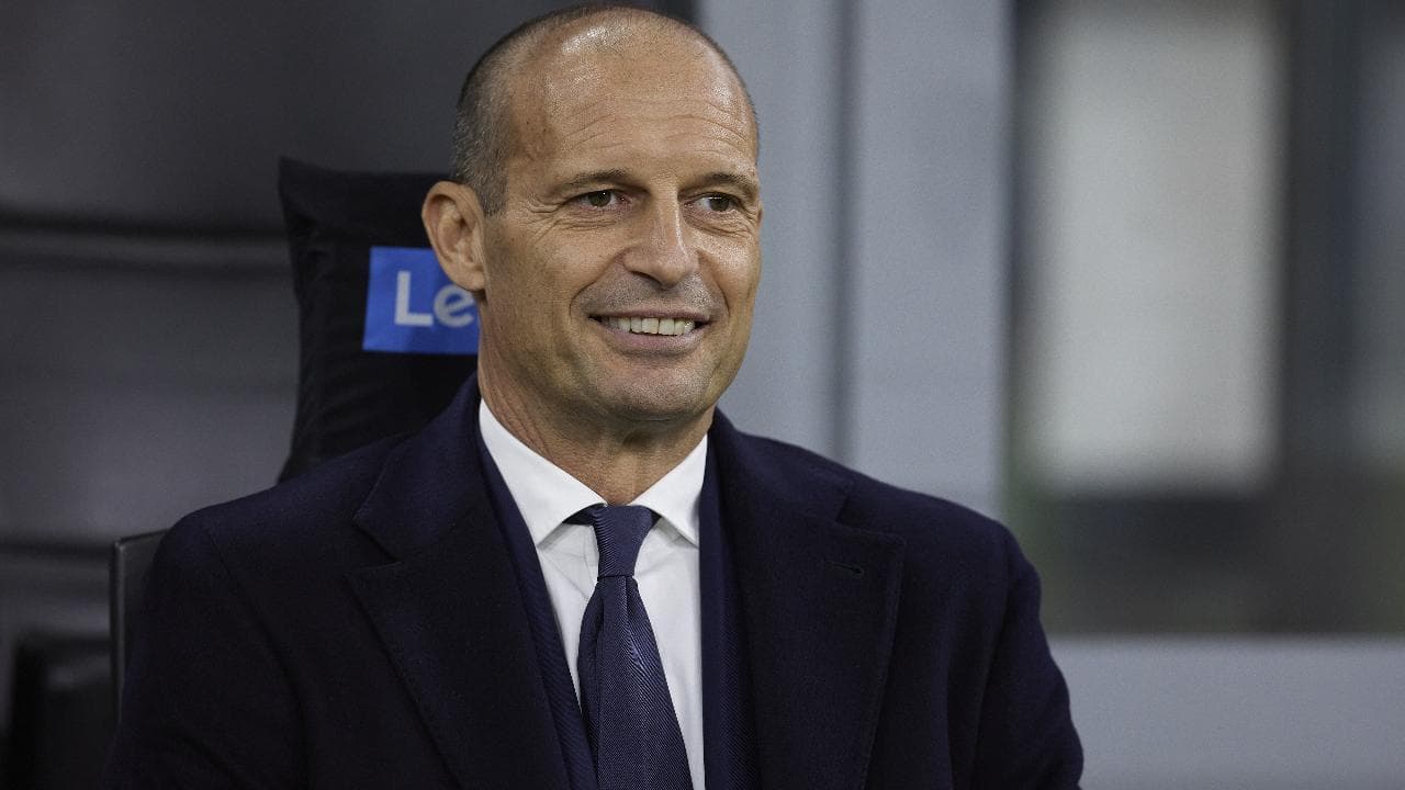 Allegri: "La Juventus ha dieci punti di ritardo ma credo ancora nello scudetto"