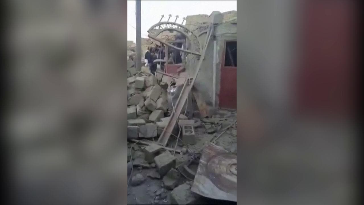 Il Pakistan bombarda l'Iran come ritorsione: nove i morti