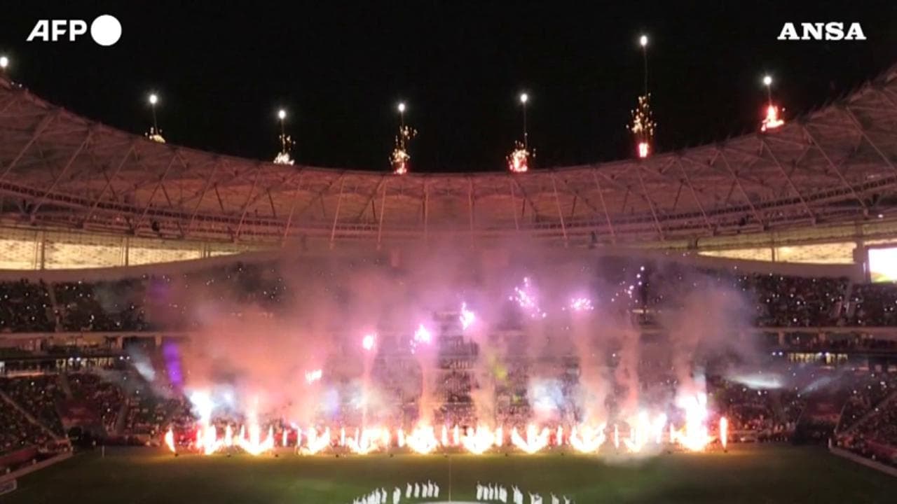 Qatar, inaugurato lo stadio Al-Thumama: il quinto in vista dei mondiali di calcio del 2022