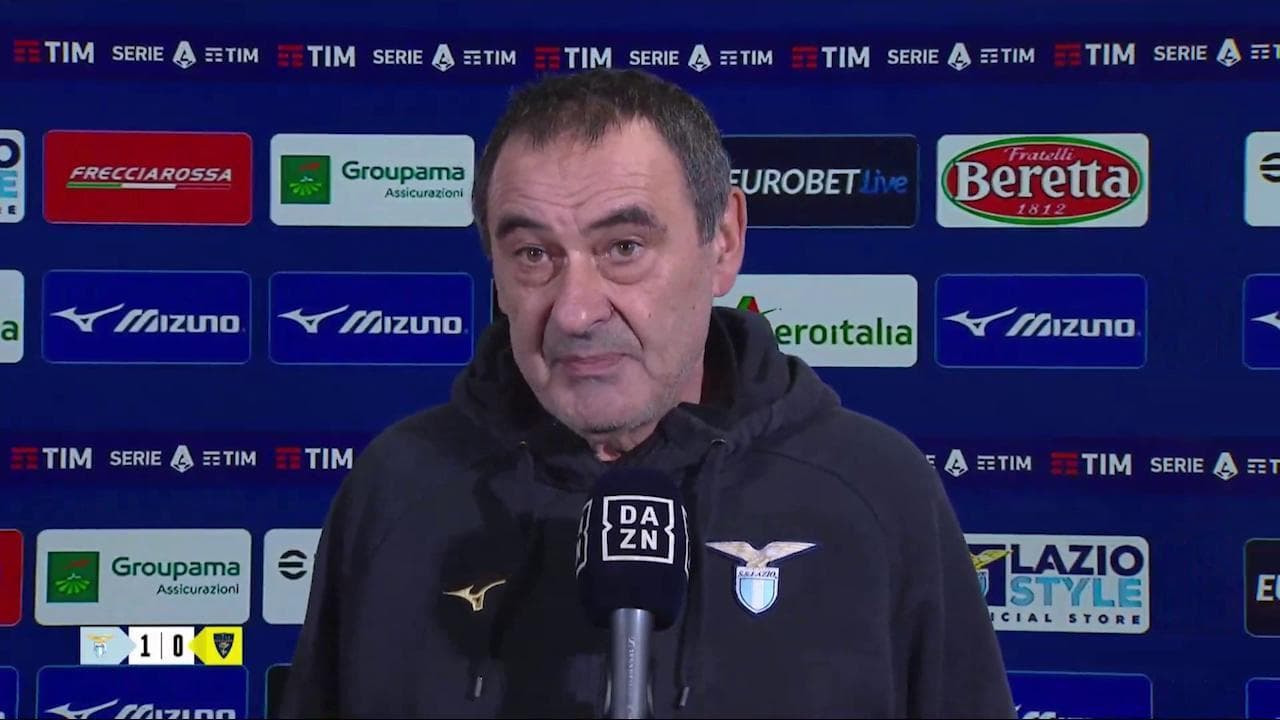 Sarri: "La Supercoppa in Arabia? È  'Prendi i soldi e scappa'. Il campo dell'Olimpico è ingiocabile"