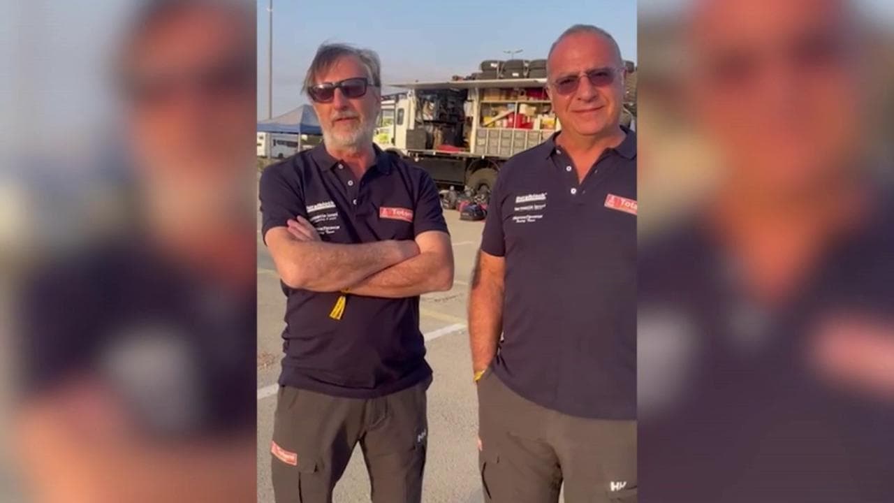 Dakar, i fratelli aquilani raccontano il salvataggio del camion: "Fatto quello che dovevamo fare"