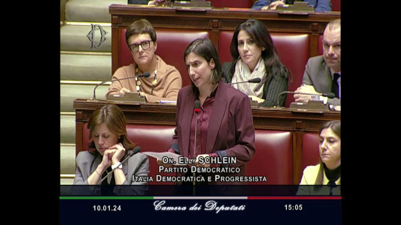 Acca Larentia, Schlein: "Imbarazzante il silenzio di Meloni. È sotto il ricatto del suo passato"