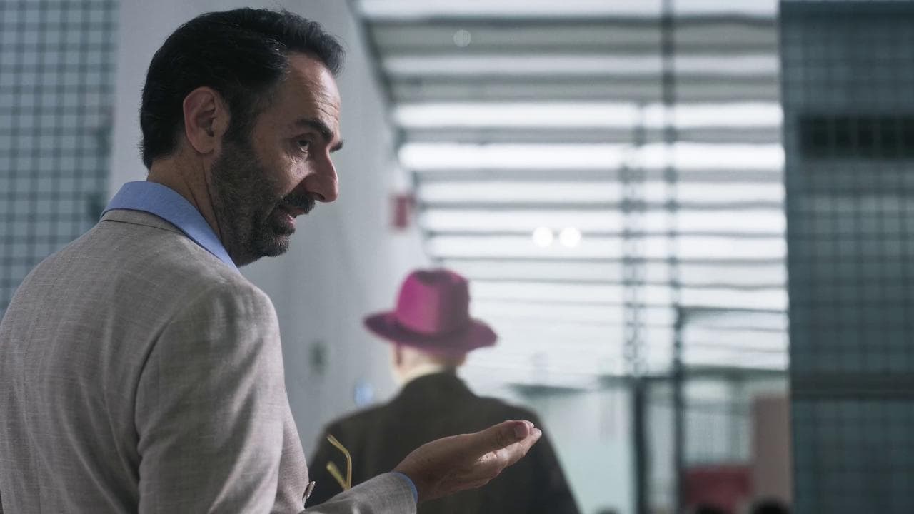 Neri Marcorè torna in televisione: "Mai dare le spalle a Pistoletto"