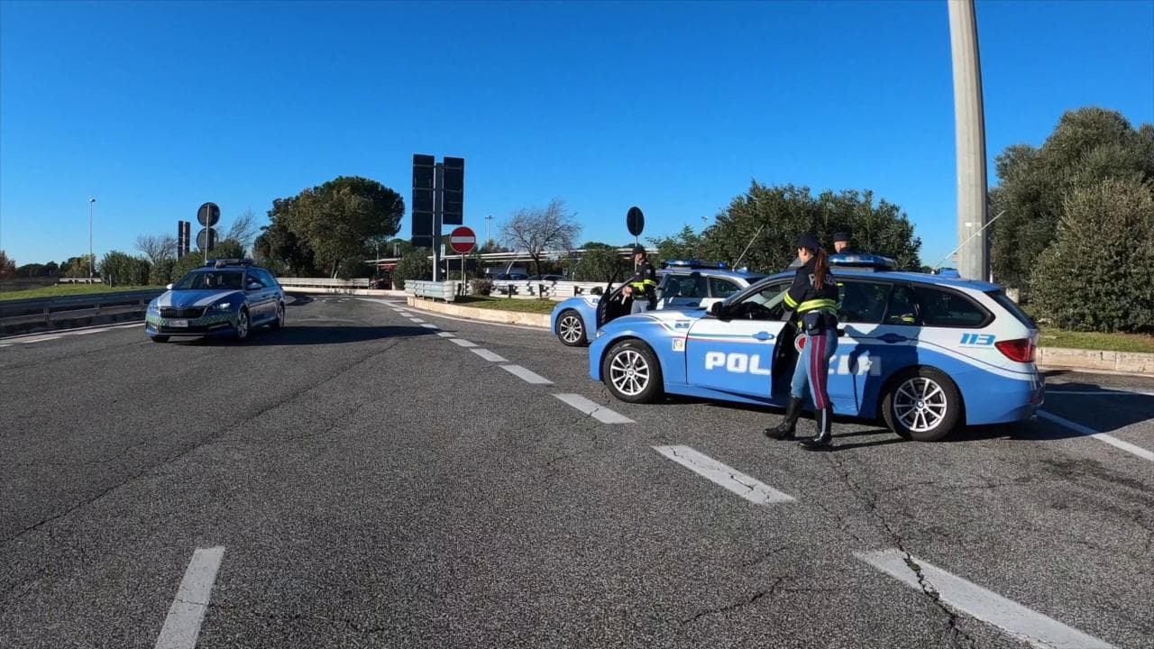 Sicurezza sulle strade, il bilancio della Polizia Stradale: quasi tre milioni di punti patente ritirati nel 2023