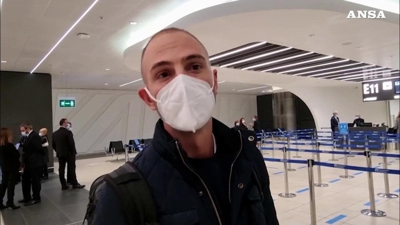 Tra gli ultimi di Alitalia e tra i primi di Ita: il singolare record del passeggero