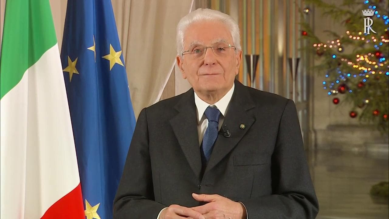 Mattarella nel suo discorso di fine anno: "E' il voto libero che decide, non i sondaggi sui social"