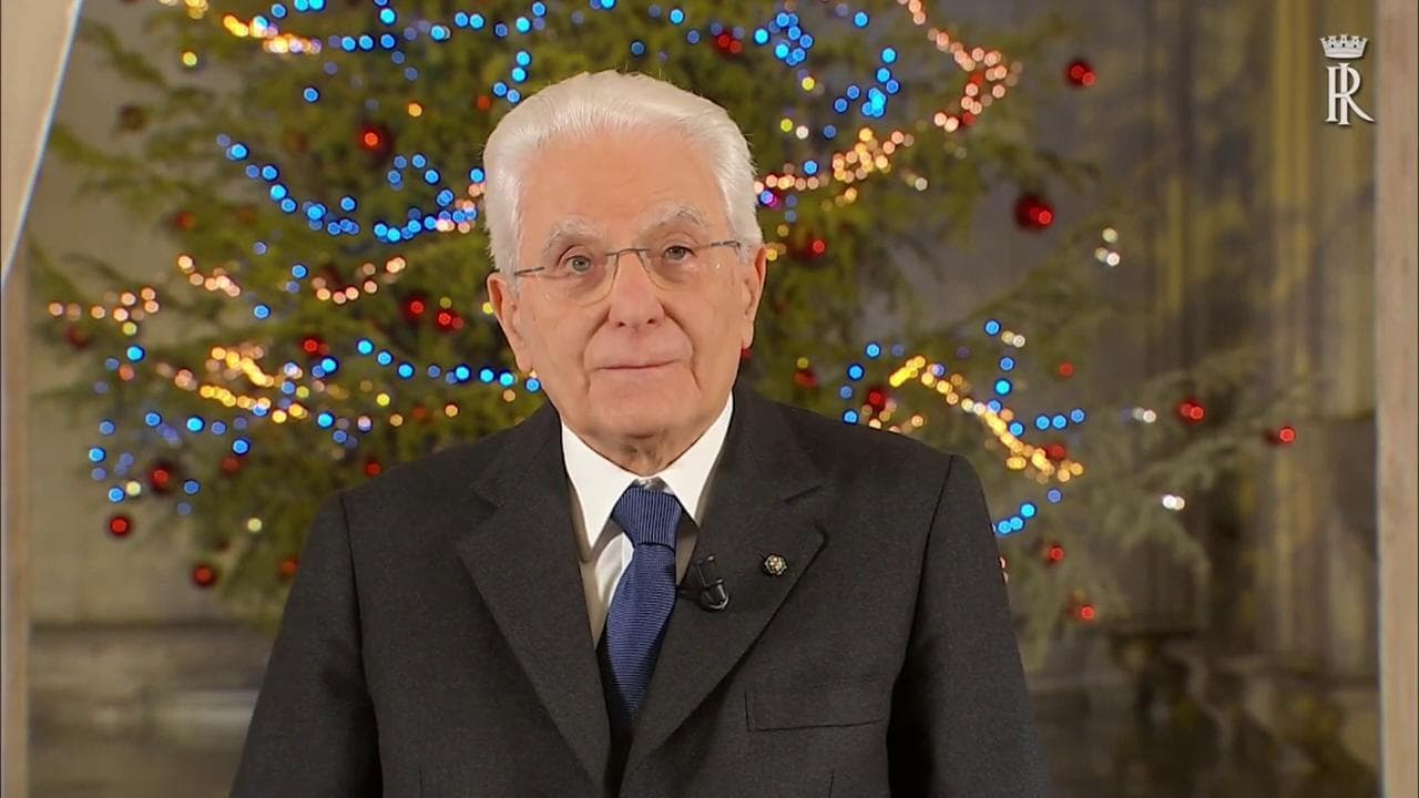 Discorso di fine anno, Mattarella ai ragazzi: "Amore non è possesso ma dono gratuito"