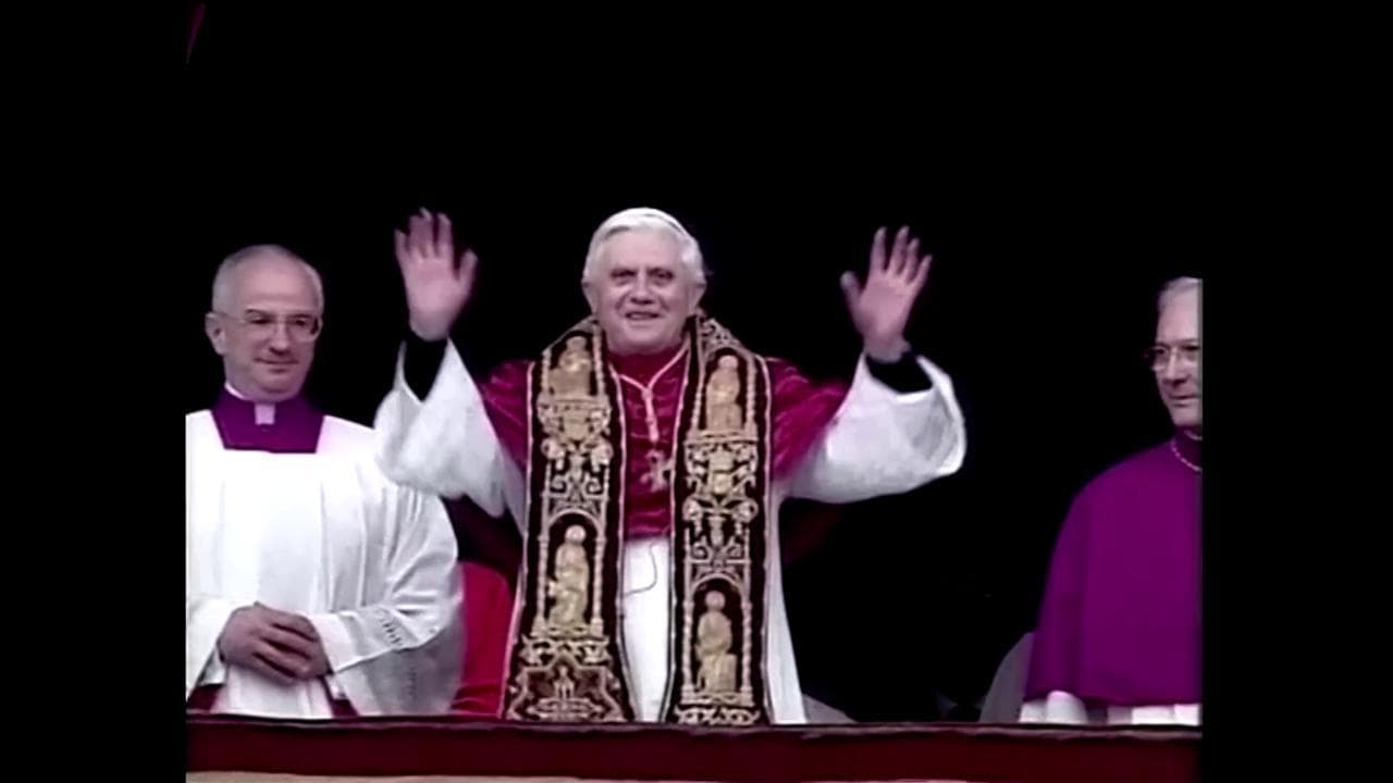 Ratzinger il conservatore che ha rivoluzionato la Chiesa: un anno dalla morte di papa Benedetto XVI
