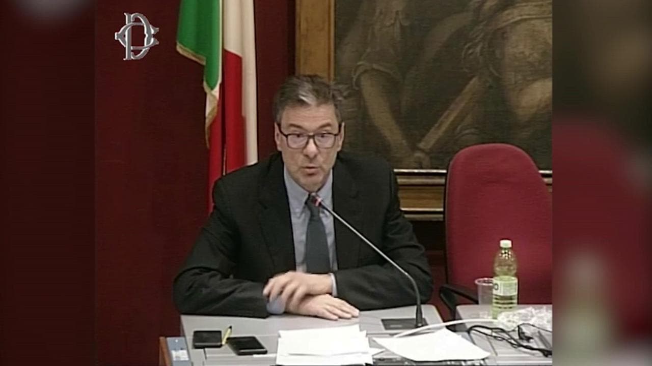 Giorgetti: "Mai detto che Italia avrebbe ratificato il Mes"