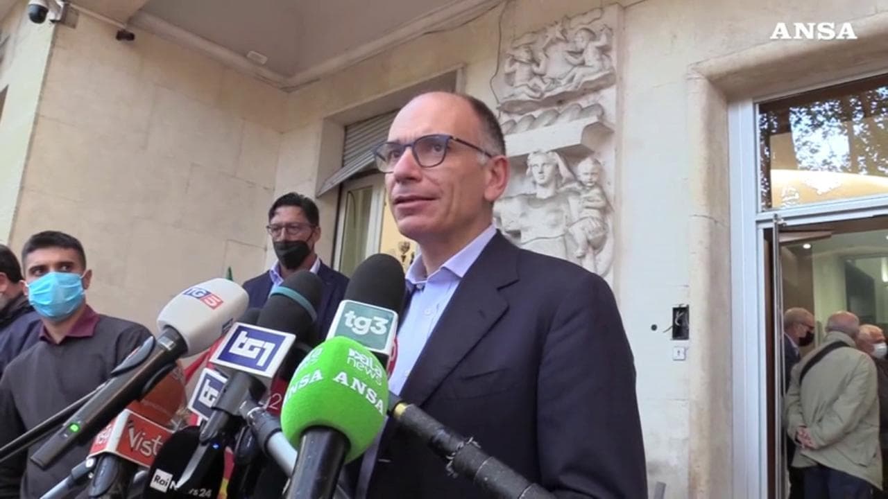 Scontri a Roma, Letta: "È violenza fascista, si rifletta nelle scuole sui fatti di 100 anni fa"