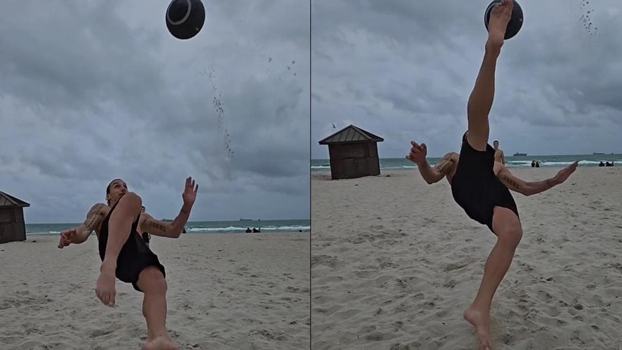 La spettacolare rovesciata di Zlatan Ibrahimovic sulla spiaggia