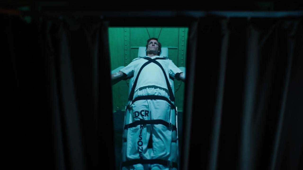 'Venom: la furia di Carnage', il cattivo è Woody Harrelson - clip: Prigione