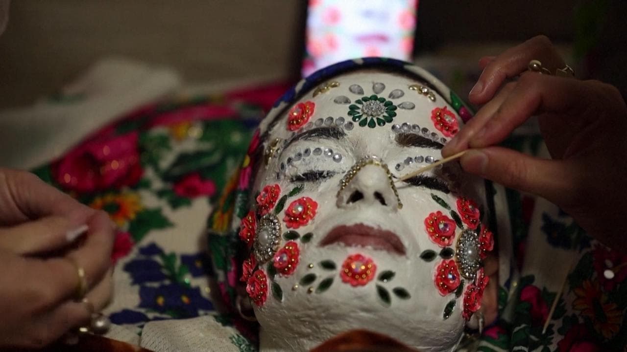Pasta bianca sul volto della sposa e due giorni di festeggiamenti: le nozze dei pomacchi, i musulmani di Bulgaria