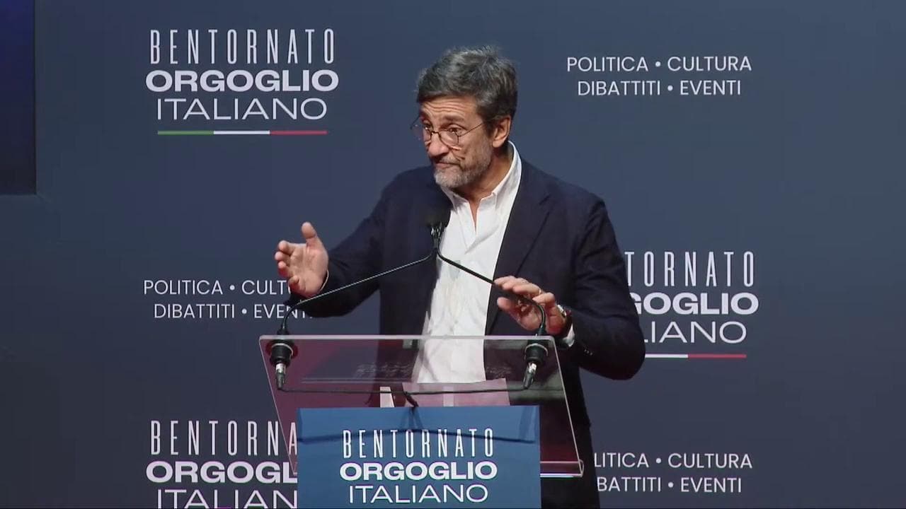 Atreju 2023, Corsini (direttore Rai) su assenza Schlein: "C'è chi ai dibattiti preferisce pensare ai colori dei vestiti"