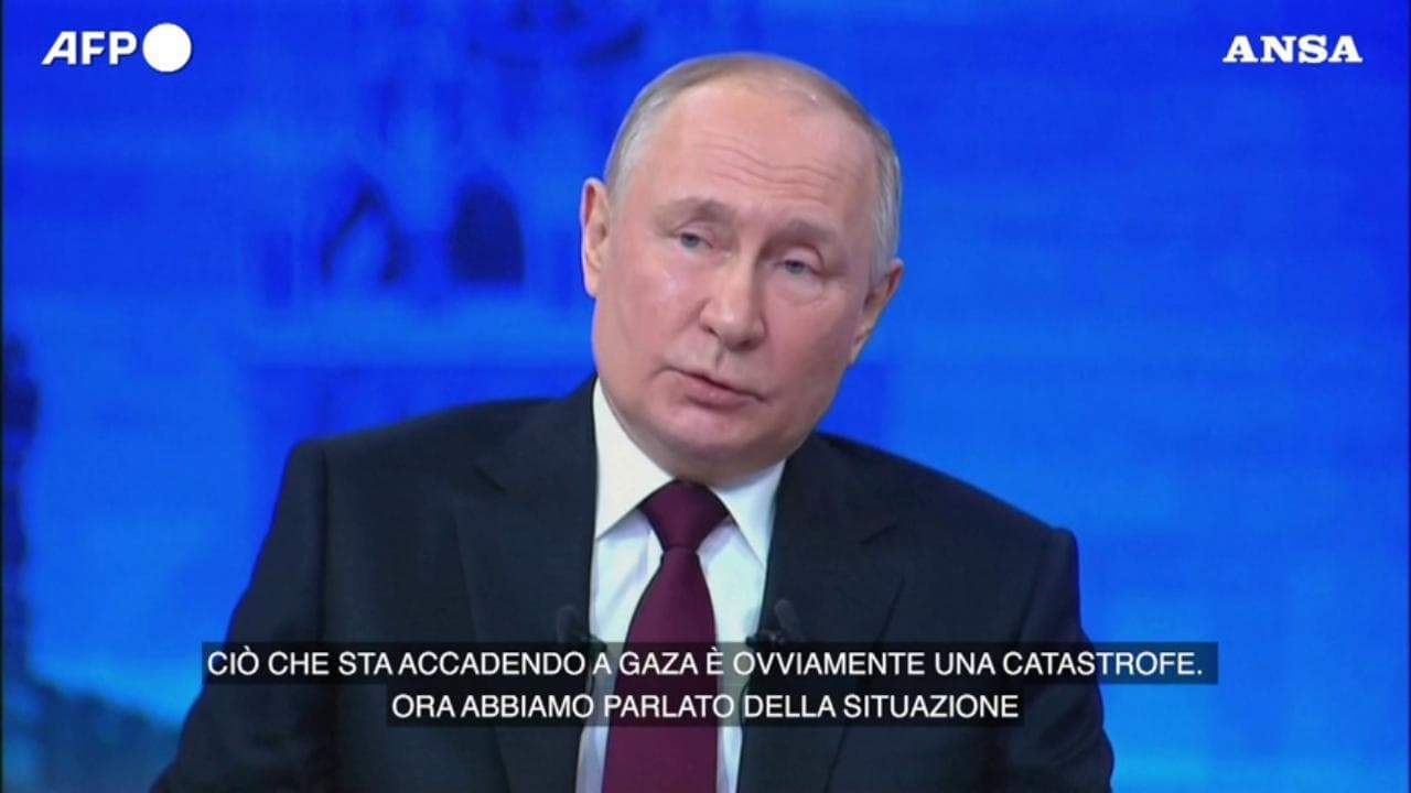 Putin sulla situazione a Gaza: "Non è paragonabile all'Ucraina. Erdogan sta facendo di tutto per la pace"