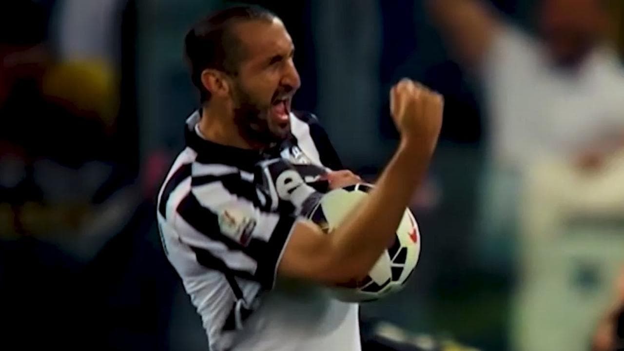 Giorgio Chiellini si ritira dal calcio: "Sei stato il viaggio più bello"