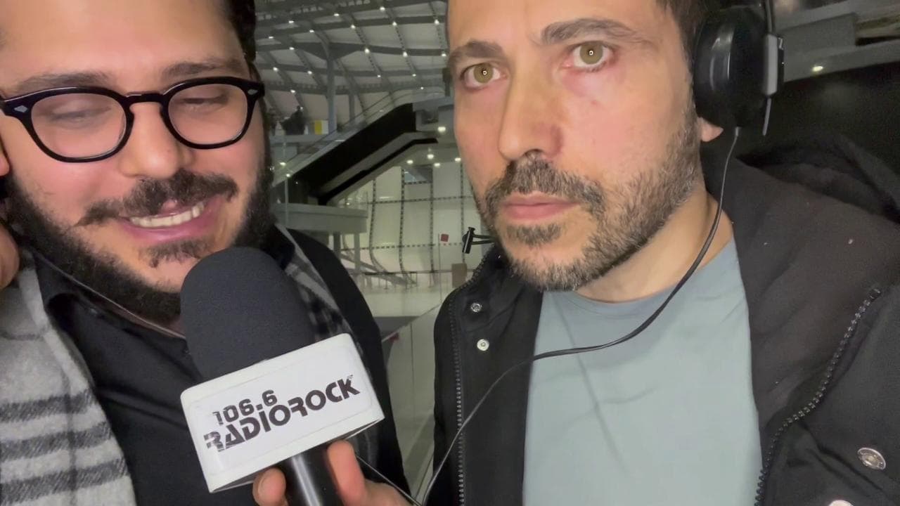La dedica di Zaki,  canta Yesterday : "Per chi si trova in prigione per aver espresso la loro opinione"