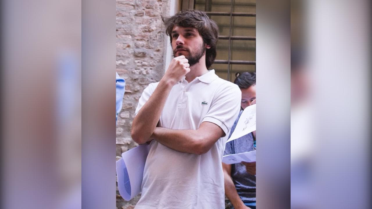 Il mistero di Giacomo Sartori: scomparso dopo il furto dello zaino. Le immagini diffuse dagli amici