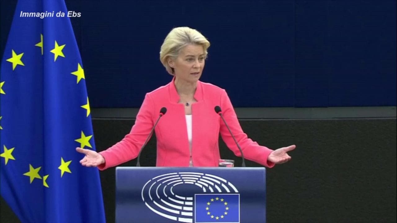 Ue, Von der Leyen: "Sosteniamo persone in Afghanistan e nei Paesi vicini"