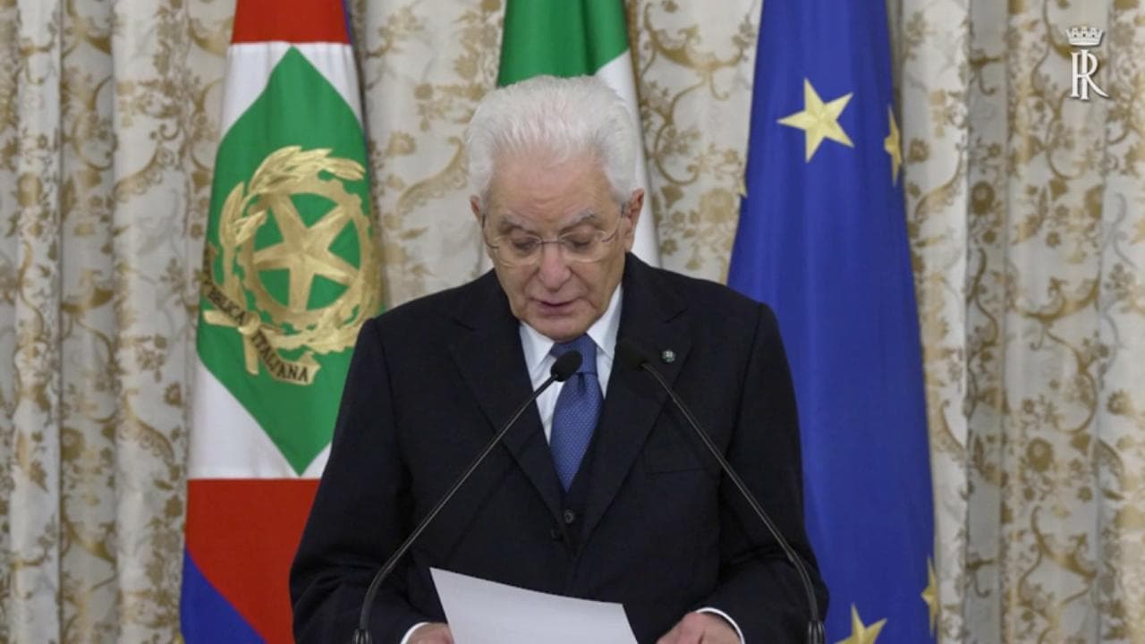 Femminicidi, Mattarella: "Serve ancora uno sforzo intenso per raggiungere cambiamento culturale"
